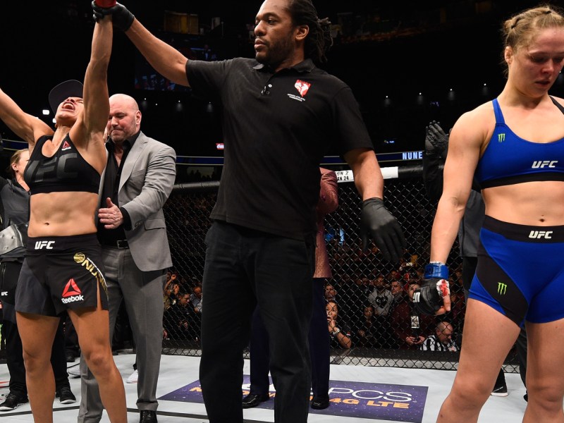Top five passing of the torch fights in UFC&nbsp;history