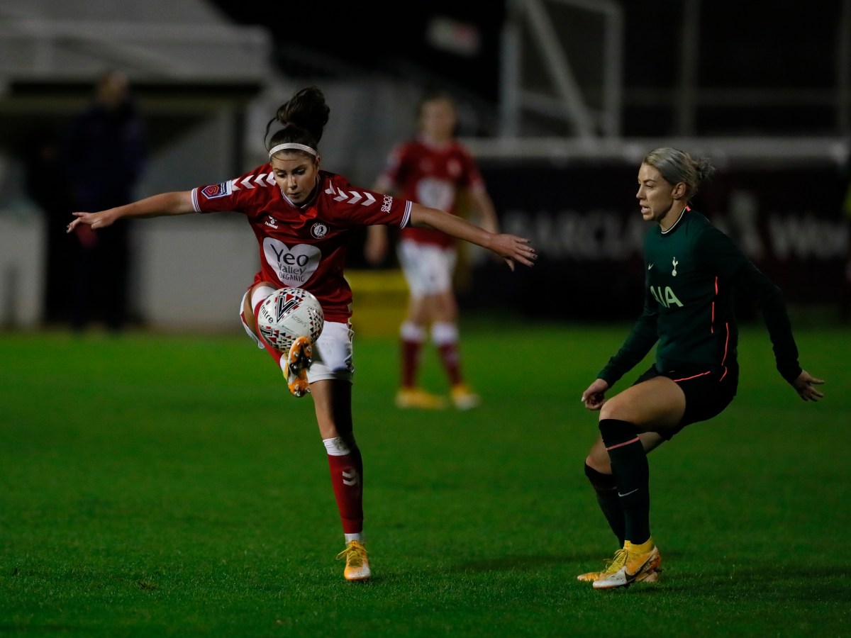 Salmon scores dramatic 92nd-minute equaliser to settle bottom of the table&nbsp;clash